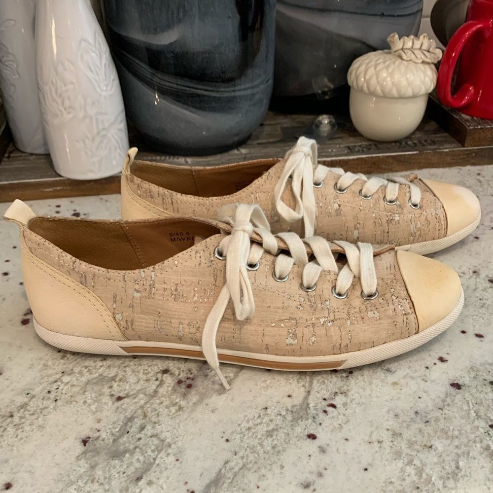Kork Ease Leather & Cork Sneakers sz 9